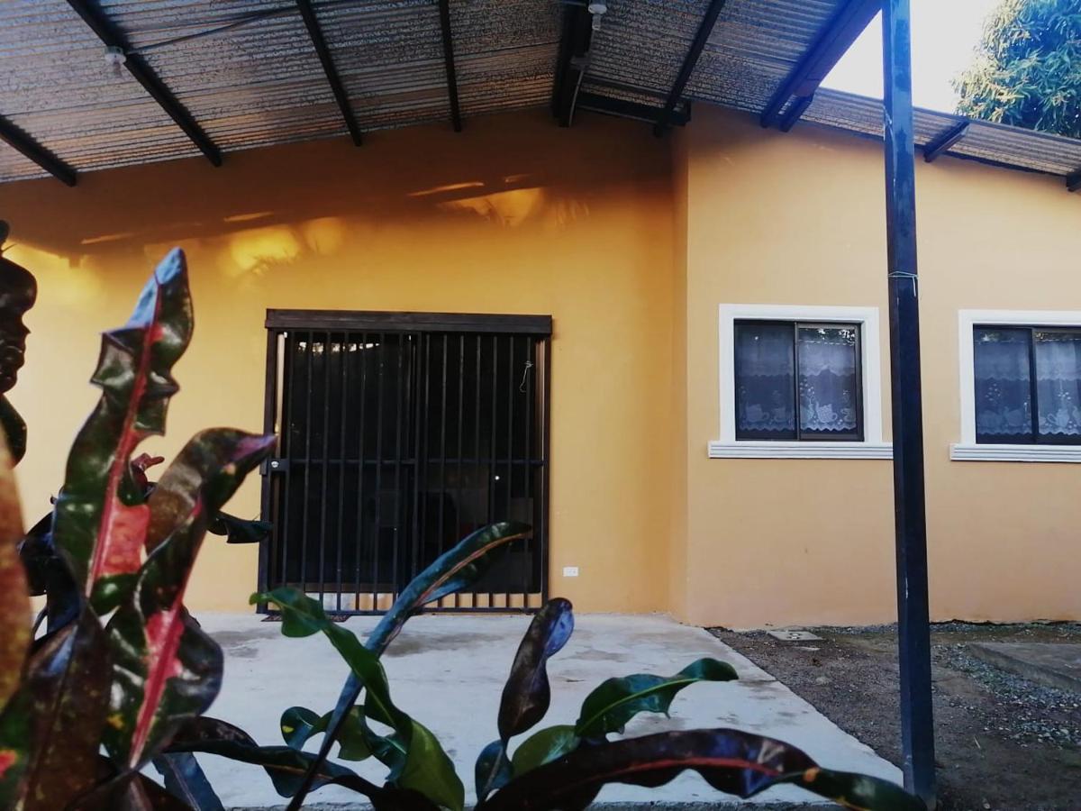 Casa Binisa Fresca Y Agradable Vila Libéria Exterior foto